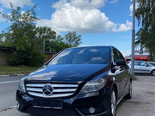 2012 Mercedes-Benz B-Класс 180 II (W246), чёрный, 950000 рублей, вид 1