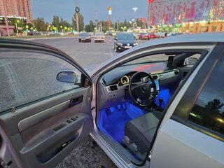 2009 Chevrolet Lacetti I, серебристый, 635000 рублей, вид 4
