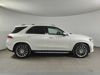 2019 Mercedes-Benz GLE 400 d II (V167), белый, 6490000 рублей, вид 4