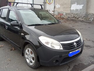 2010 Renault Sandero I, чёрный, 450000 рублей, вид 3