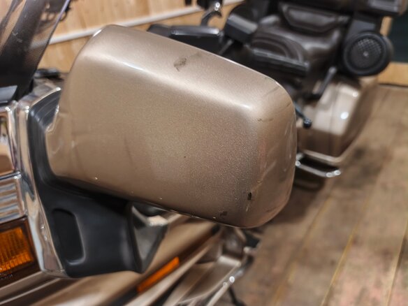 1988 Honda GL 1500 Gold Wing, бежевый, 460000 рублей - вид 8