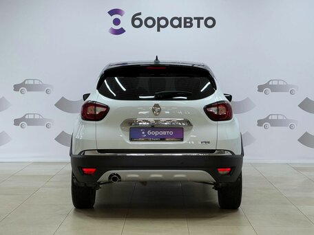 2021 Renault Kaptur I Рестайлинг, белый, 1760000 рублей, вид 4