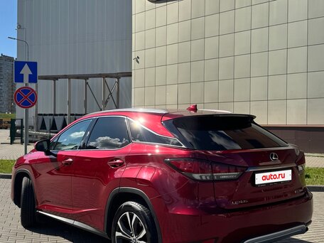 2019 Lexus RX 300 IV Рестайлинг, красный, 4500000 рублей, вид 5