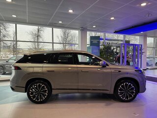 2025 Jaecoo J8, серебристый, 4869000 рублей, вид 5