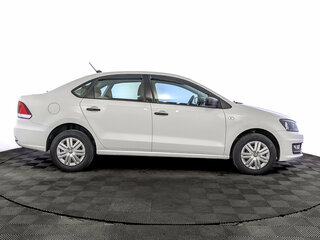 2018 Volkswagen Polo V Рестайлинг, белый, 1180000 рублей, вид 4