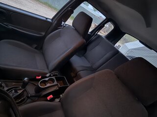 2015 Chevrolet Niva I Рестайлинг, чёрный, 460000 рублей, вид 4