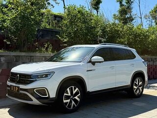2023 Volkswagen Tayron I Рестайлинг, белый, 2422000 рублей, вид 1