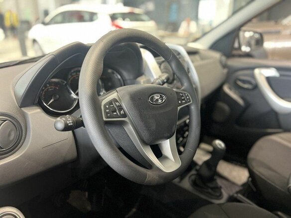 2026 Lada (ВАЗ) Largus I Рестайлинг, белый - вид 5