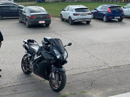 2006 Honda VFR 800, чёрный, 420000 рублей, вид 1
