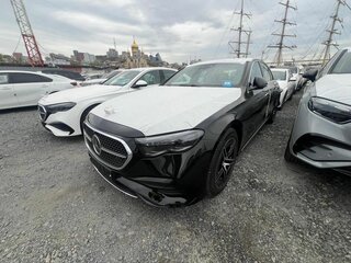 2026 Mercedes-Benz E-Класс 300 VI (W214, S214), чёрный, 10230000 рублей, вид 3