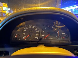 2001 Suzuki Swift II Рестайлинг, серебристый, 260000 рублей, вид 5