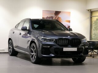 2021 BMW X6 40i III (G06), серый, 7192000 рублей, вид 3