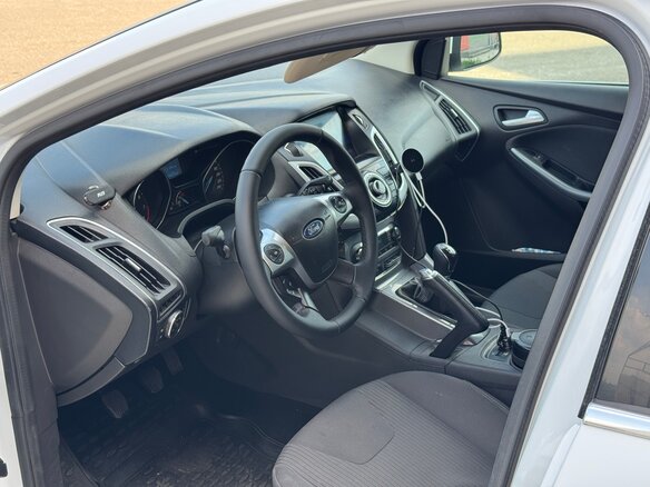 2014 Ford Focus III, белый, 950000 рублей - вид 20