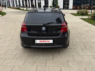 2010 BMW 1 серии 116i I (E81/E82/E87/E88) Рестайлинг, чёрный, 535000 рублей, вид 4