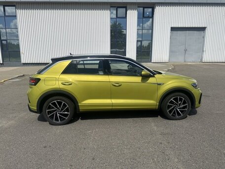 2026 Volkswagen T-Roc I (China Market) Рестайлинг, золотистый, 2290000 рублей, вид 4