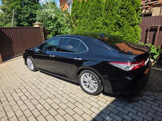 2020 Toyota Camry VIII (XV70), чёрный, 3150000 рублей, вид 5