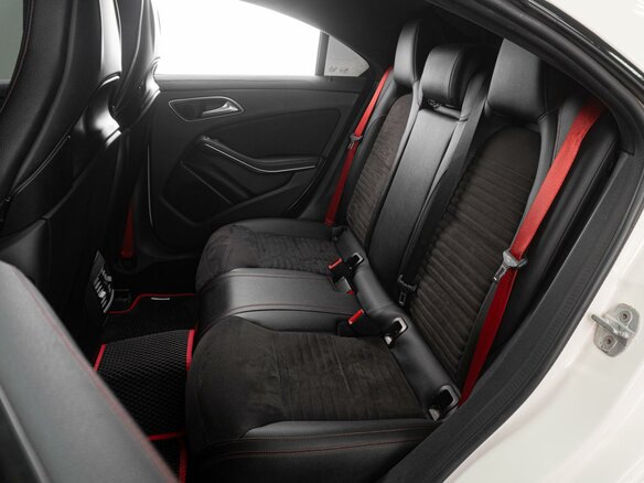 2016 Mercedes-Benz CLA AMG 45 AMG I (C117, X117) Рестайлинг, белый, 2525000 рублей - вид 18
