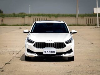2022 Kia K3 II (China Market), белый, 1260000 рублей, вид 2