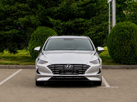2021 Hyundai Sonata VIII (DN8), серый, 2155000 рублей, вид 2