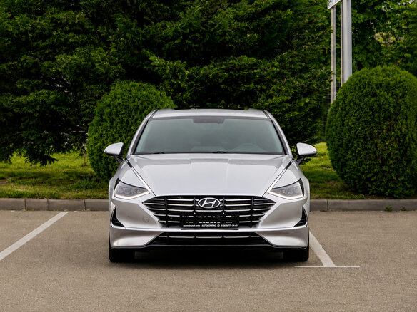 2021 Hyundai Sonata VIII (DN8), серый, 1845000 рублей - вид 1
