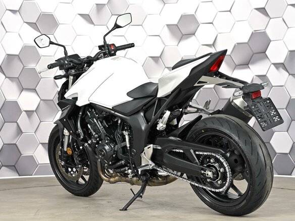 2025 Honda CB 1000 Hornet, белый - вид 7