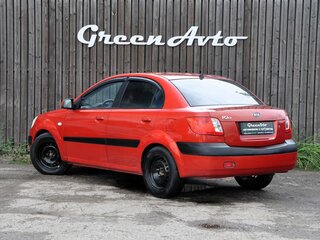 2006 Kia Rio II, красный, 300000 рублей, вид 3