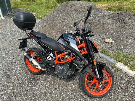 2022 KTM 390 Duke, чёрный, 550000 рублей, вид 1