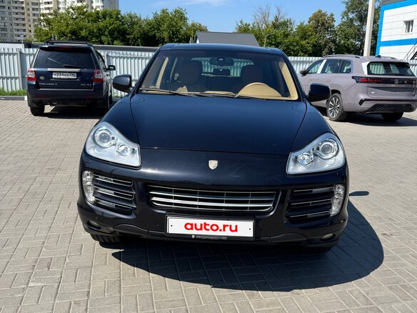 2009 Porsche Cayenne S I Рестайлинг (957), чёрный - вид 1