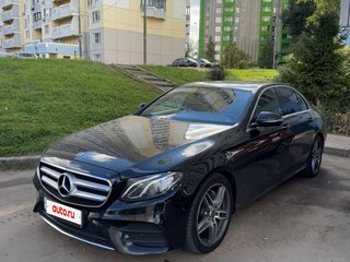2017 Mercedes-Benz E-Класс 220 d V (W213, S213, C238), чёрный, 2700000 рублей, вид 1