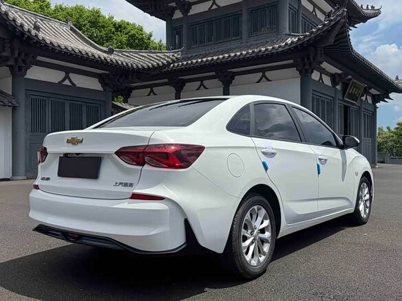 2023 Chevrolet Monza II Рестайлинг, белый - вид 5
