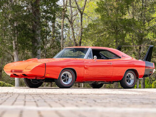 1969 Dodge Charger Daytona I, красный, 37000000 рублей, вид 1