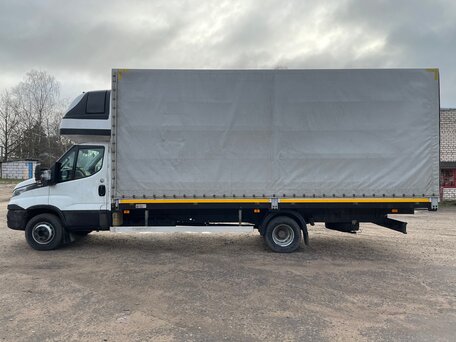 2018 Iveco Daily, белый, 3000000 рублей, вид 1