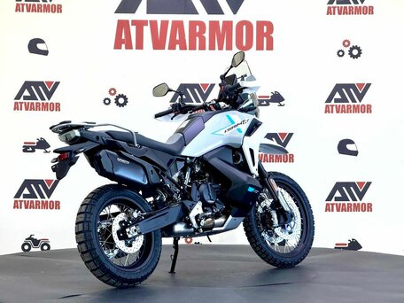 2026 CFMoto 1000MT-X Sport (ABS), серый, 1148900 рублей, вид 4