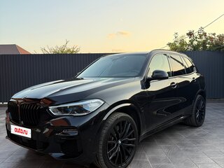 2020 BMW X5 40i IV (G05/G18), чёрный, 6900000 рублей, вид 1