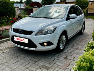 2009 Ford Focus II Рестайлинг, белый, 750000 рублей, вид 1