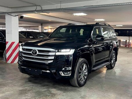 2026 Toyota Land Cruiser 300 Series, чёрный, 18050000 рублей, вид 2