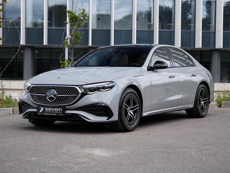 2026 Mercedes-Benz E-Класс 300 VI (W214, S214), серебристый, 9590000 рублей, вид 1