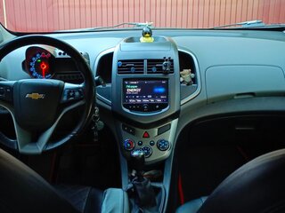 2014 Chevrolet Aveo II, серебристый, 620000 рублей, вид 5