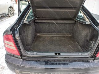 2008 Skoda Octavia I (A4) Рестайлинг, чёрный, 420000 рублей, вид 5