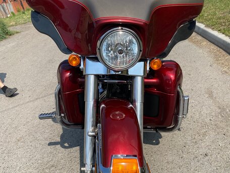 2009 Harley-Davidson Electra Glide, красный, 720000 рублей, вид 1
