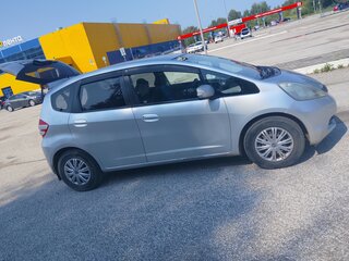 2009 Honda Fit II, серый, 545000 рублей, вид 2