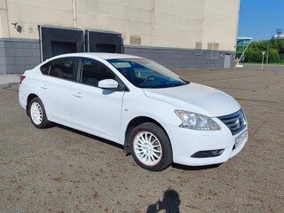 2014 Nissan Sentra VII (B17), белый, 900000 рублей, вид 2
