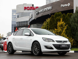 2013 Opel Astra J Рестайлинг, белый, 598000 рублей, вид 2
