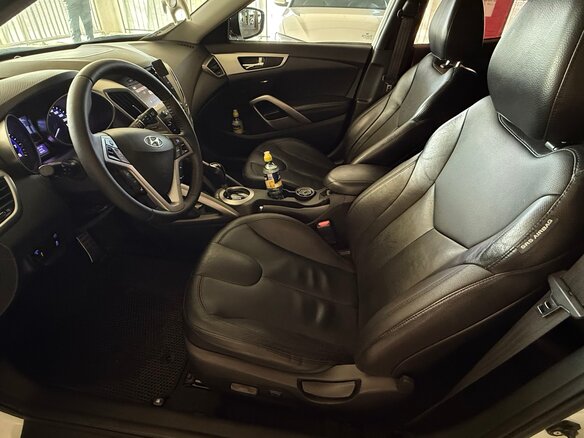 2012 Hyundai Veloster I, белый - вид 5