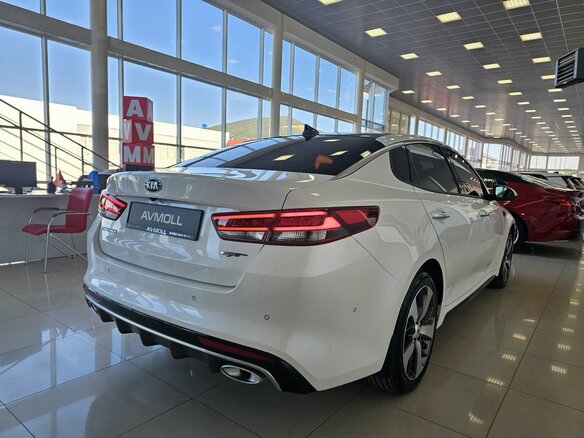 2017 Kia Optima IV, белый, 2122000 рублей - вид 10