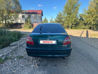 2000 Toyota Avensis I Рестайлинг, зелёный, 485000 рублей, вид 5