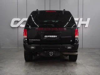 2004 Ford Expedition II, чёрный, 1484000 рублей, вид 4