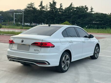 2026 Volkswagen Bora IV (China Market) Рестайлинг, белый, 1600000 рублей, вид 4