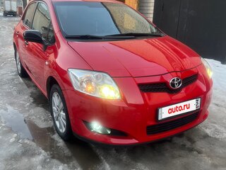 2007 Toyota Auris I, красный, 670000 рублей, вид 3