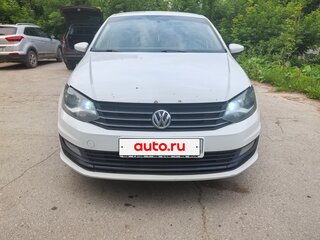 2018 Volkswagen Polo V Рестайлинг, белый, 1100000 рублей, вид 1